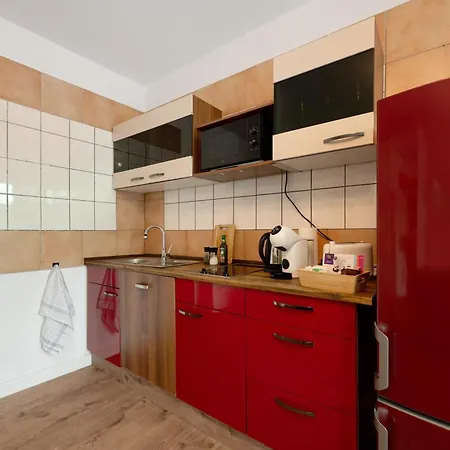 Gemuetliche In Reimsbach Apartmán